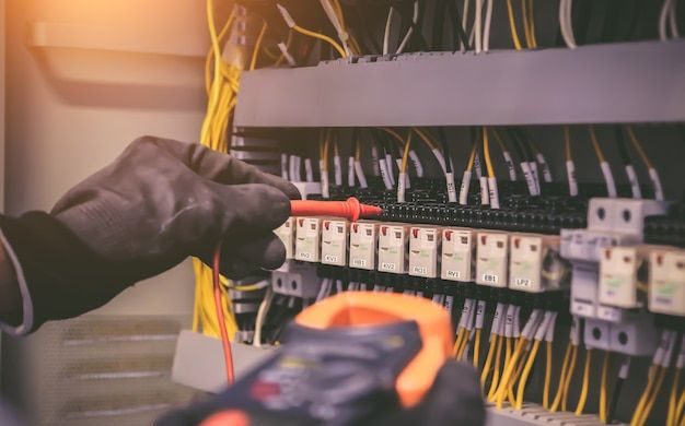 برق صنعتی رشت